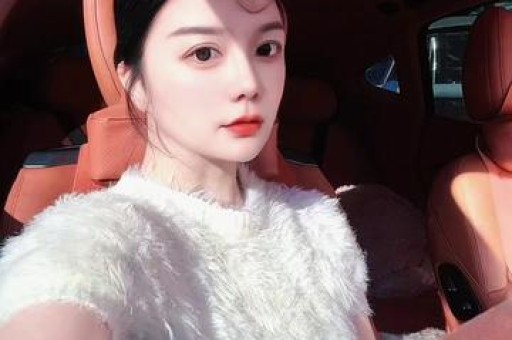 打假网红盯上李亚鹏指出他就是个老赖做公益的行为都是假的