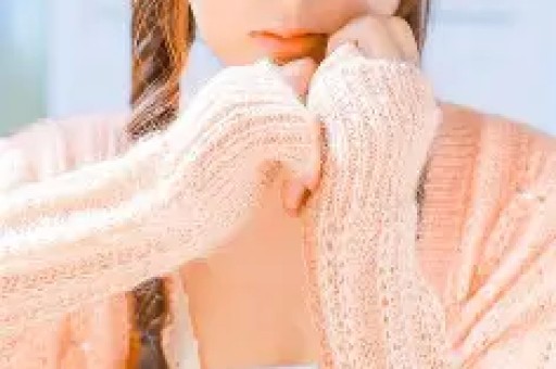他是著名演员总演坏蛋导致57岁才结婚妻子至今都没有露过面