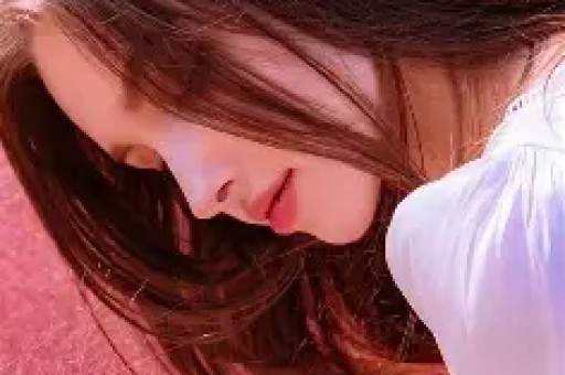 黄一鸣直播带娃被扒欠款55万、限高！王思聪不回应真不是没理由