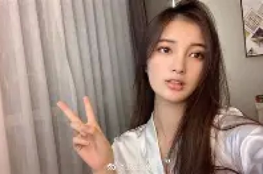 “甜妹”赵露思竟然得了抑郁症、癔症？面对道歉她要勇敢地反击！