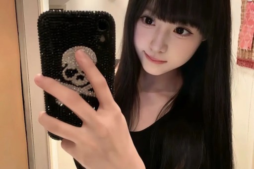 又一男星塌房!宋宁峰婚内出轨妻子威胁小三:敢爆料就曝你裸照-第1张图片- 又一男星塌房!宋宁峰婚内出轨妻子威胁小三:敢爆料就曝你裸照-第1张图片-